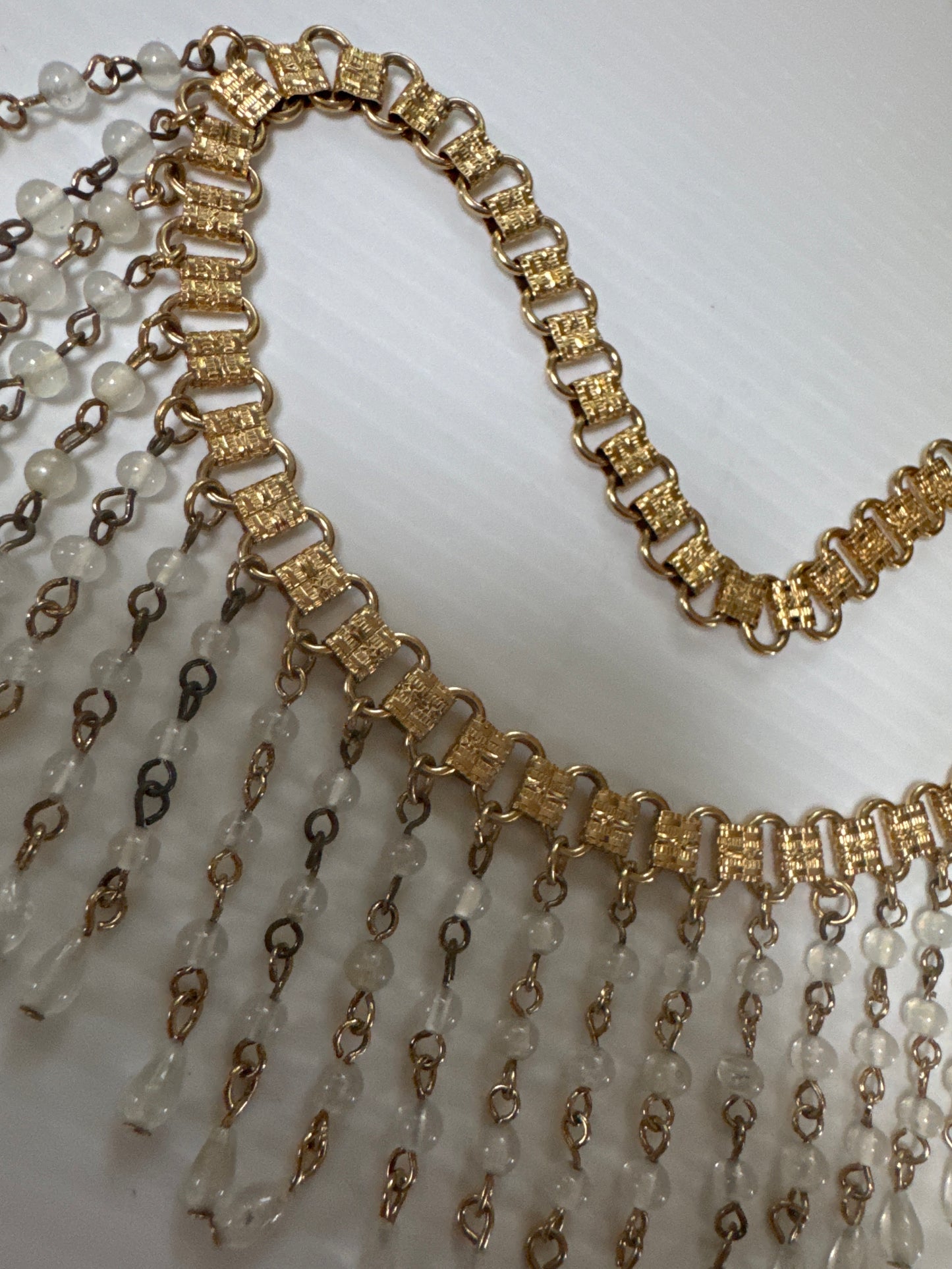 Stunning vintage book chain necklace with dangling beads