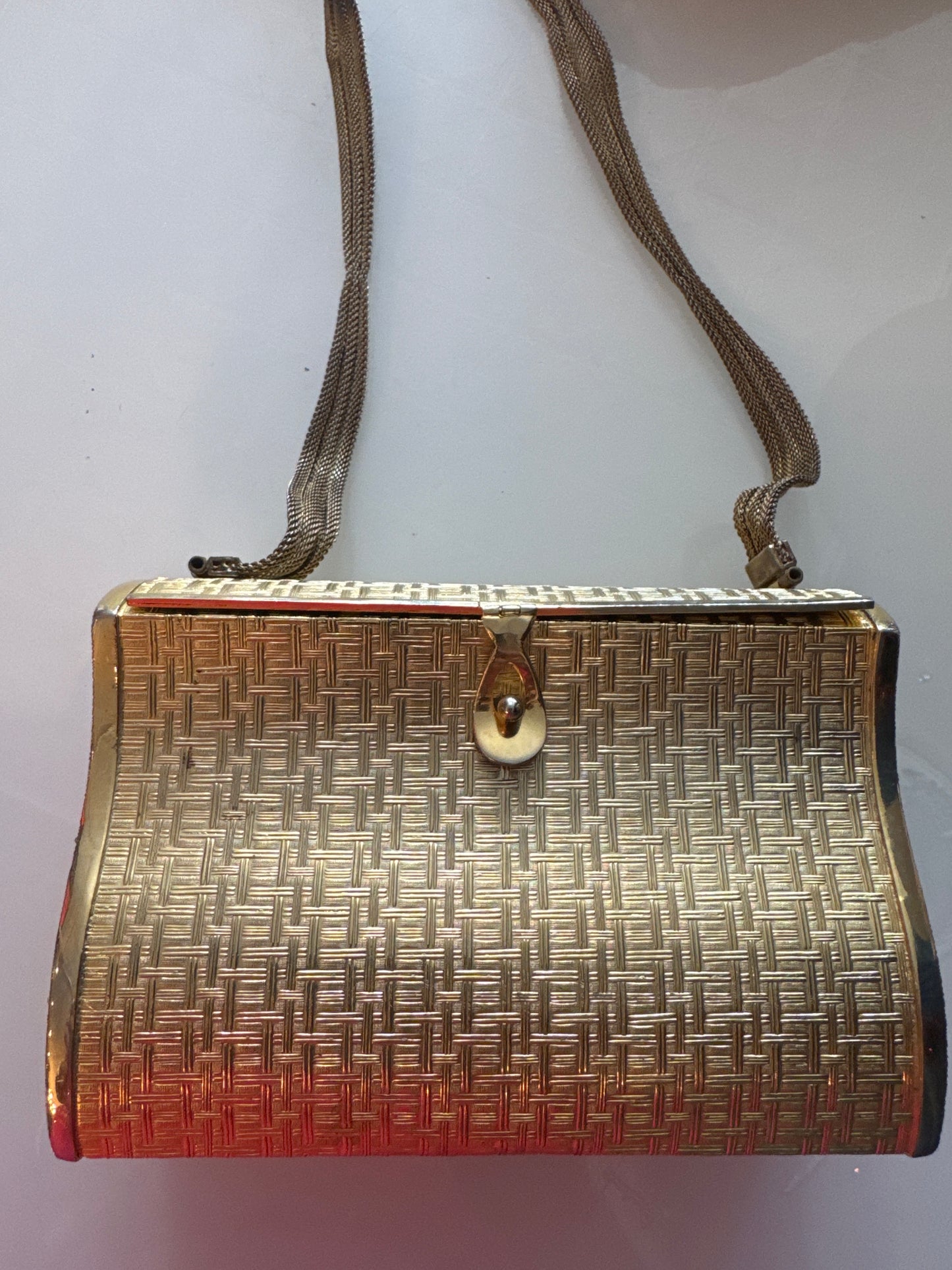 Stunning 1950s Rosenfeld gold hardtop with mesh metal strap