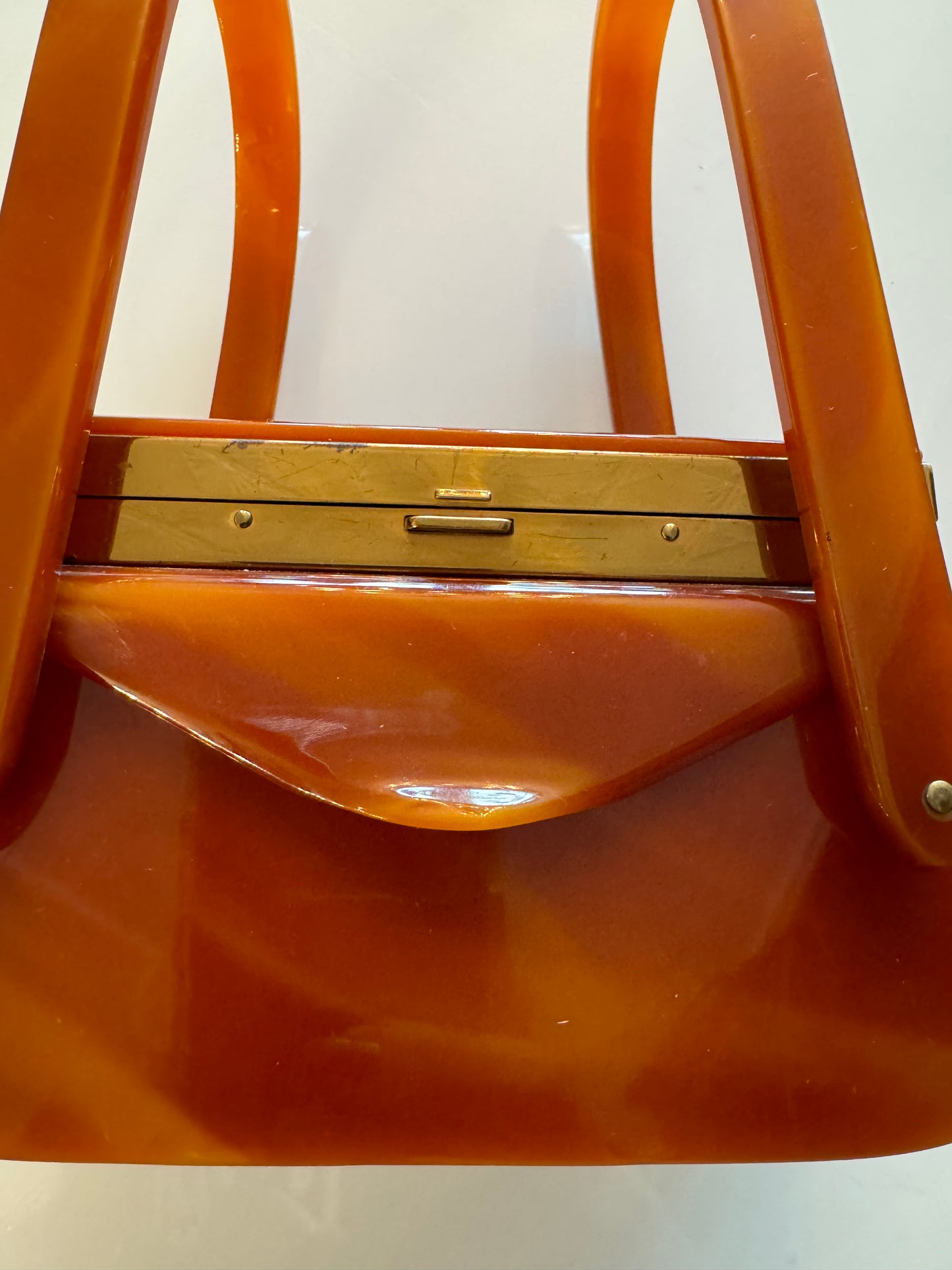 RARE Bakelite 1940s box bag with handles and a top makeup compartment