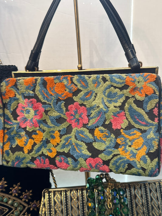 Beautiful 1940s colorful tapestry top handle handbag with leather handle Summer