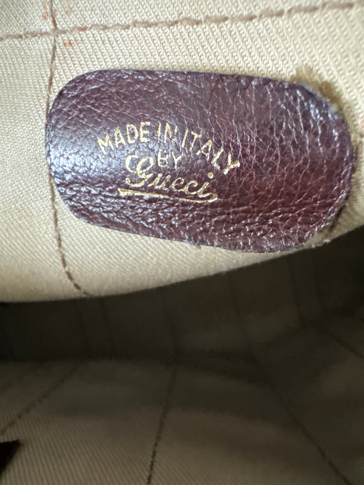 Fabulous vintage late 70s early 80s Gucci Boston bag