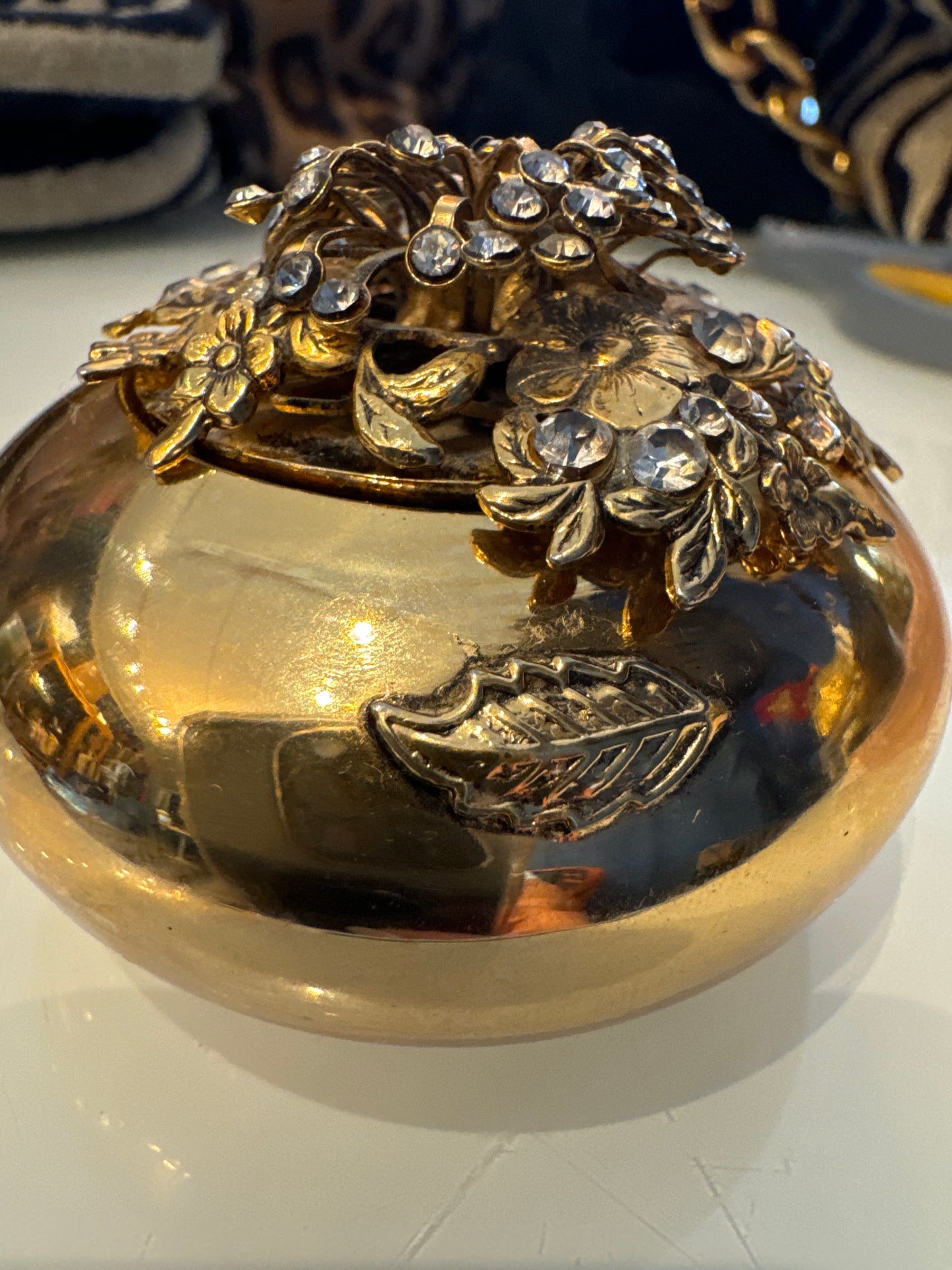 Vintage signed 1930s/40s rhinestone signed gold tone cigarette holder. Personal ashtray. Oscar worthy!