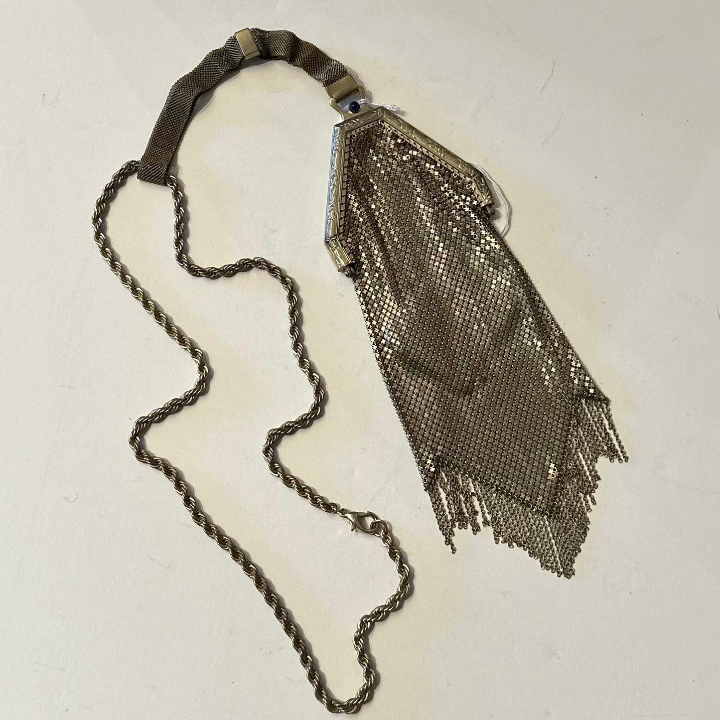 Vintage Gold Tone Chain Mesh Pouch on Rope Chain