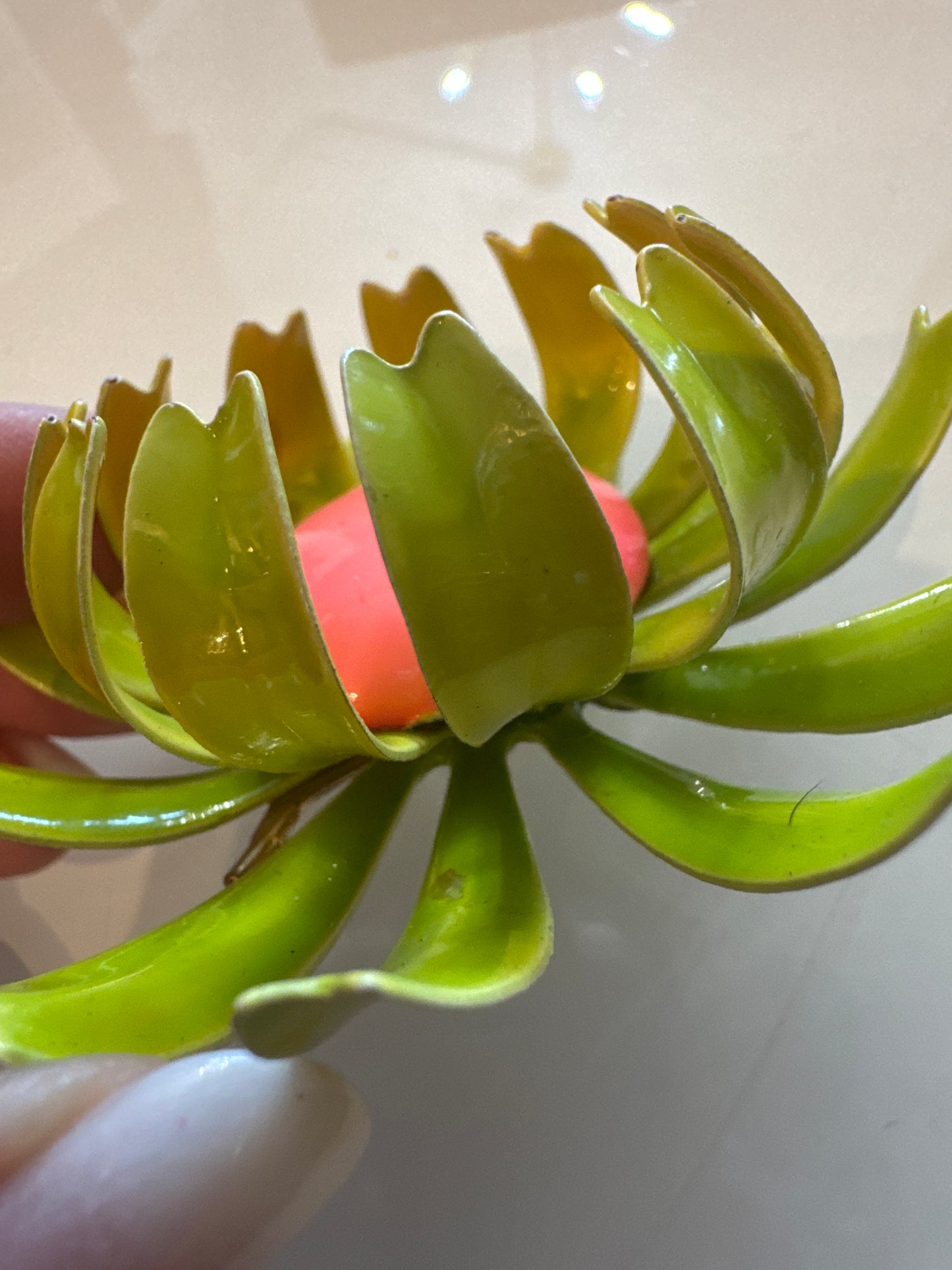 1960s green and pink 3-D flower brooch