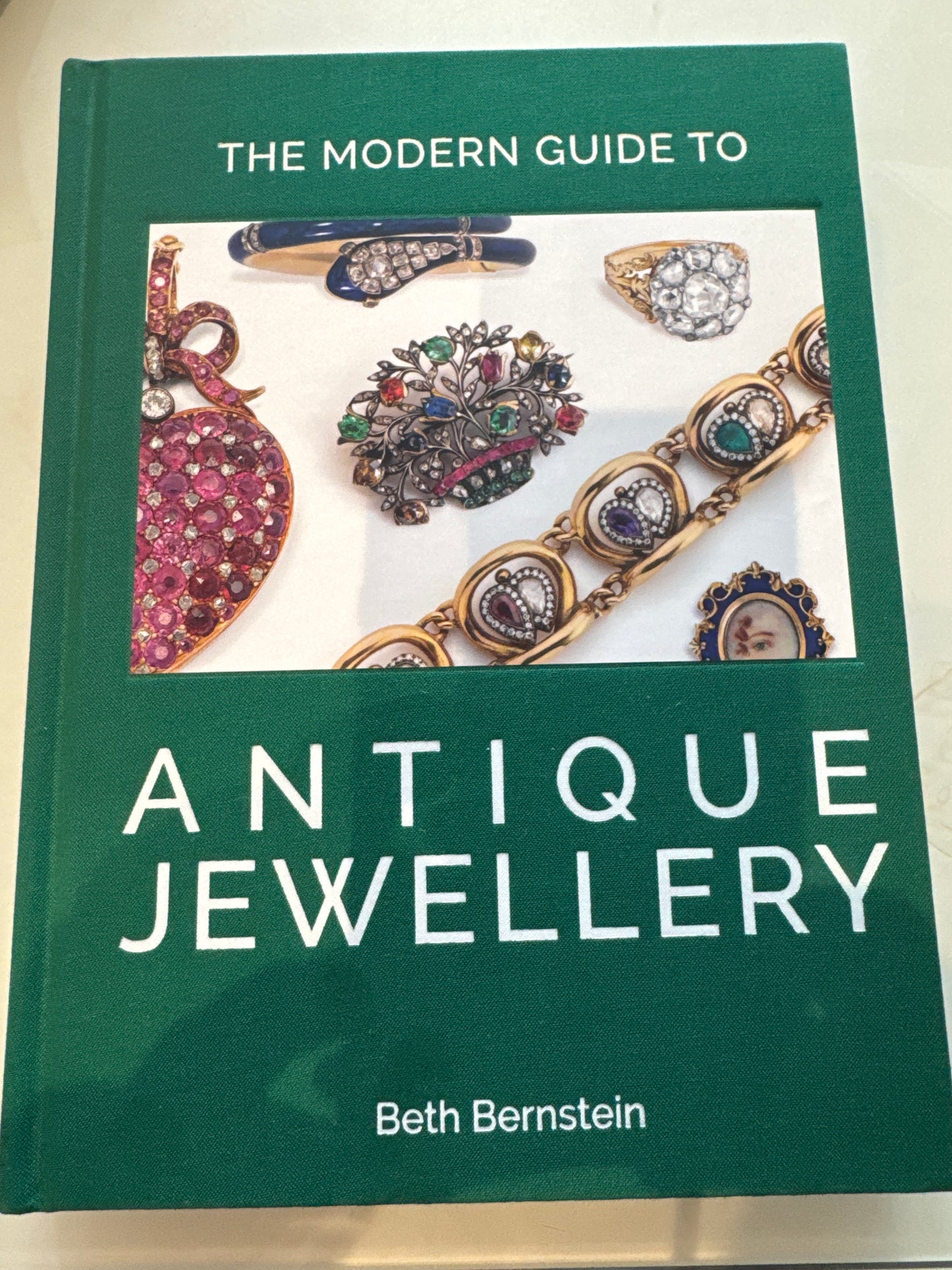 The Modern Guide to Antique Jewellery