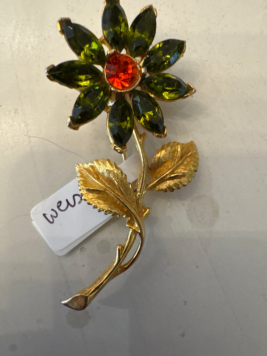 signed Weiss olivine an orange stone gold tone flower brooch