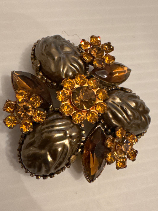 1960 Brooch Amber
Rhinestones On Brown & Gold Tone Metal