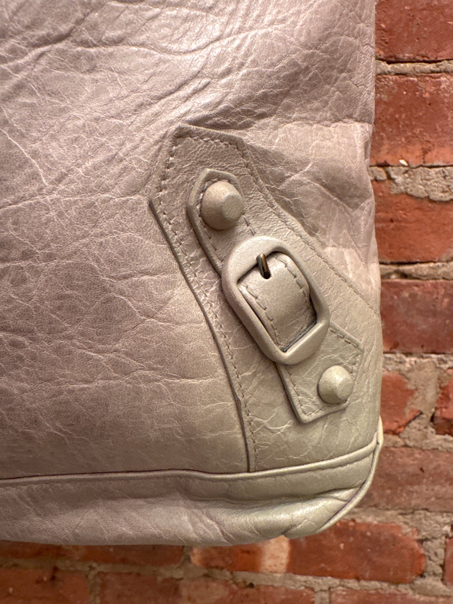 Vintage Balenciaga Day Hobo in Argent (Dove Grey) Distressed Leather