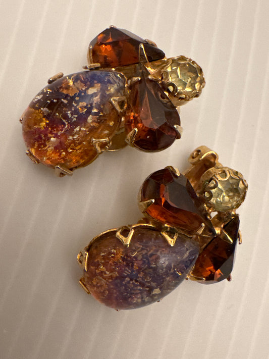 Beautiful vintage amber colored confetti cabochon clip on earrings PARIS LIVE