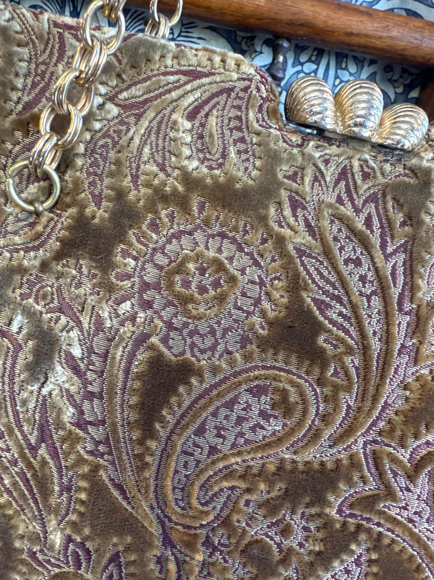 absolutely stunning 1950s vintage tapestry bag with gold chain and hardware. Designed by MEL - TON Made in the USA.
