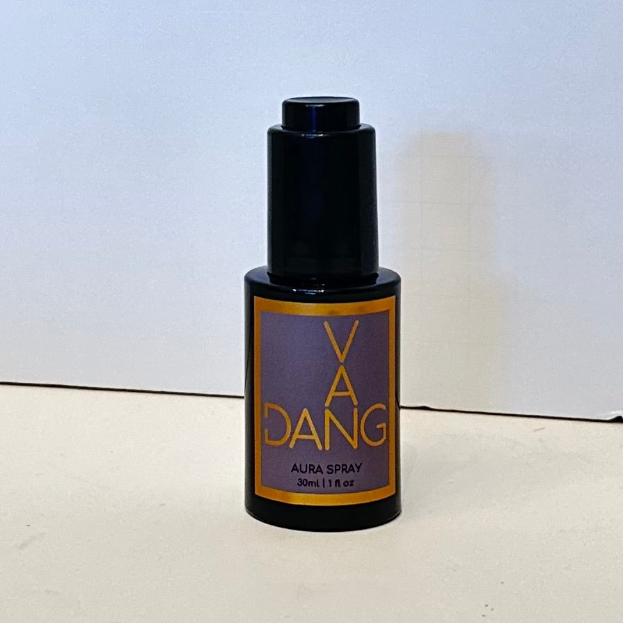 VanDang Crystal Diffuser Oil Solaire 30ml / 1 fl oz. Love the scent of our shop? add a drop of this wonderfully uplifting oil to any diffuser. also available in a room spray