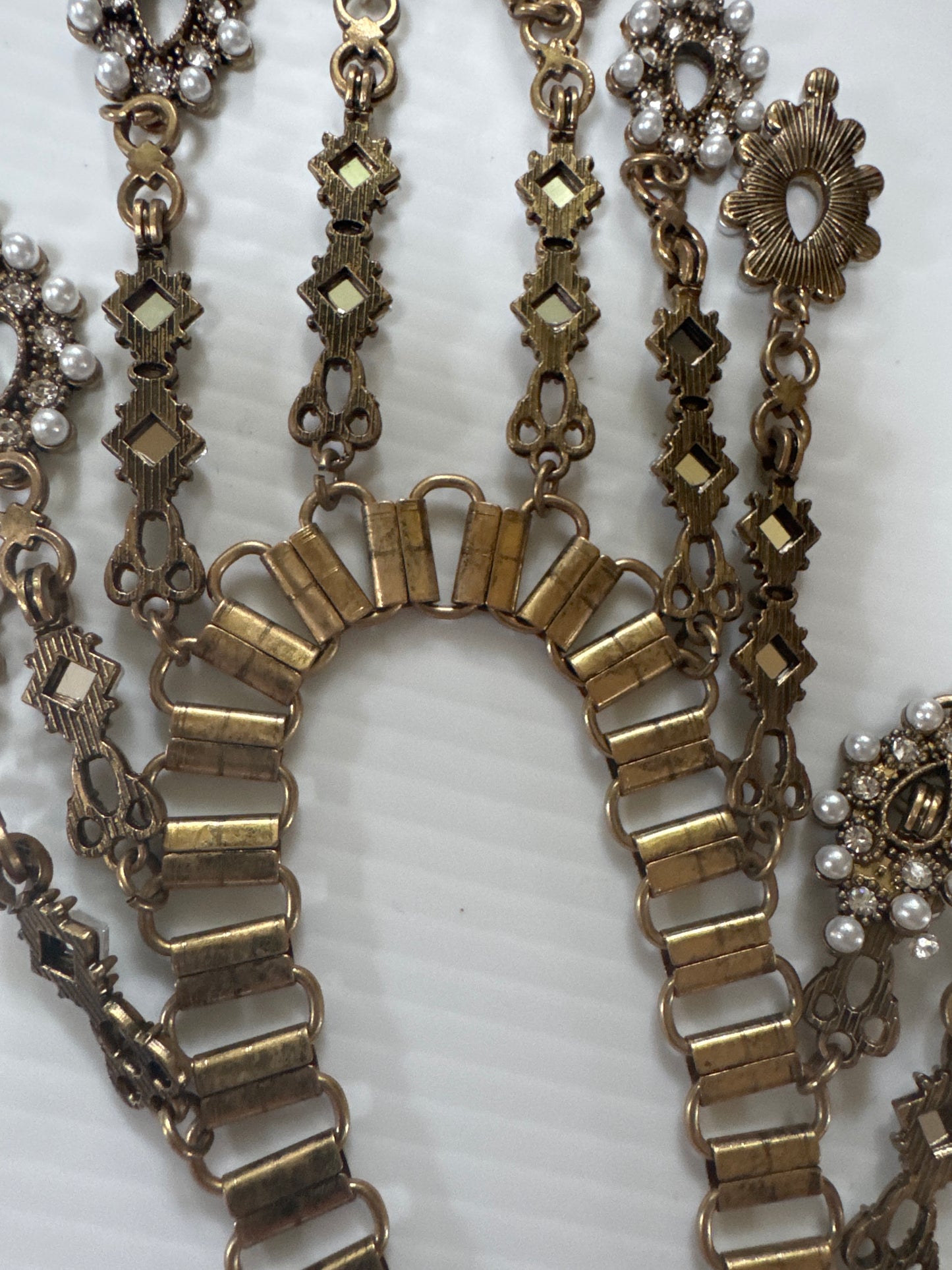stunning vintage book chain necklace with dangling rhinestone and pearl detailing