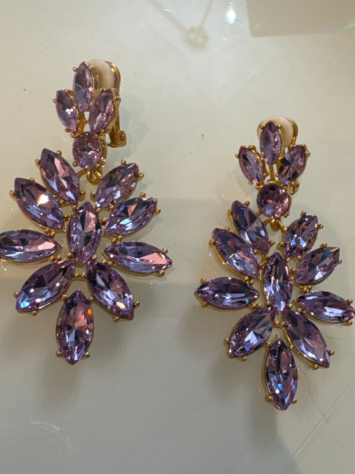 Beautiful retro amethyst colored dangle earring