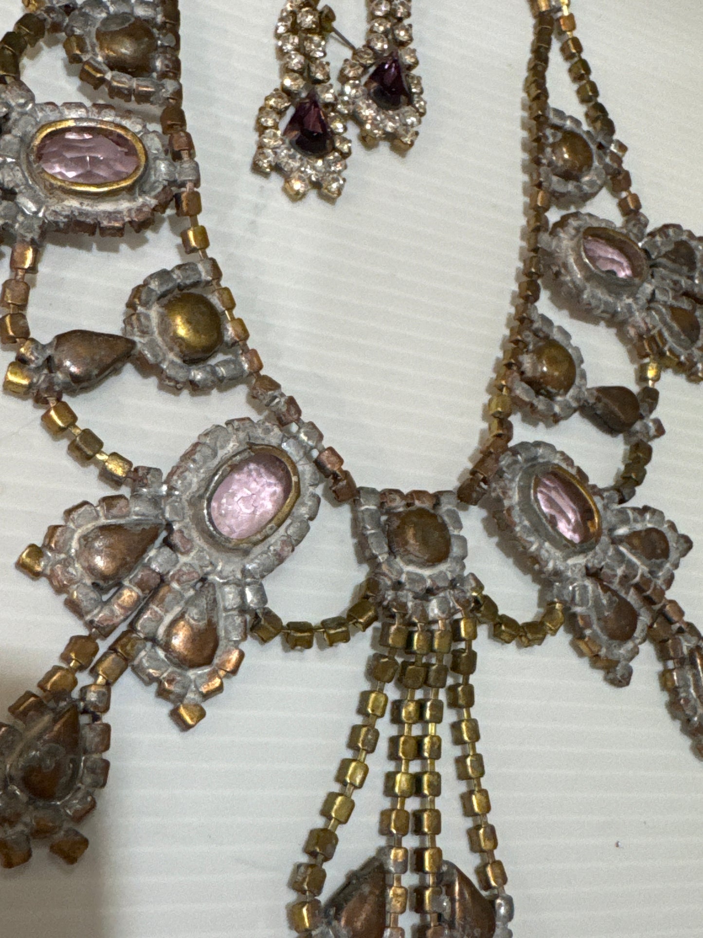 Stunning 1960s necklace and pierced earring set