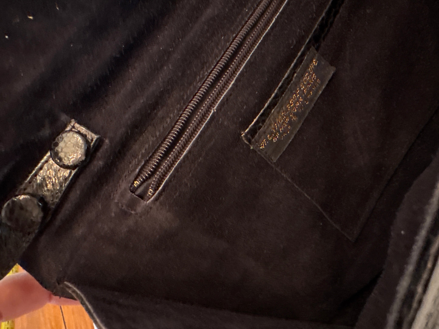 Absolutely, stunning, vintage snake skin clutch with optional shoulder strap in black and burgundy with two roomy compartments. Each compartment has its own zipper and small pocket