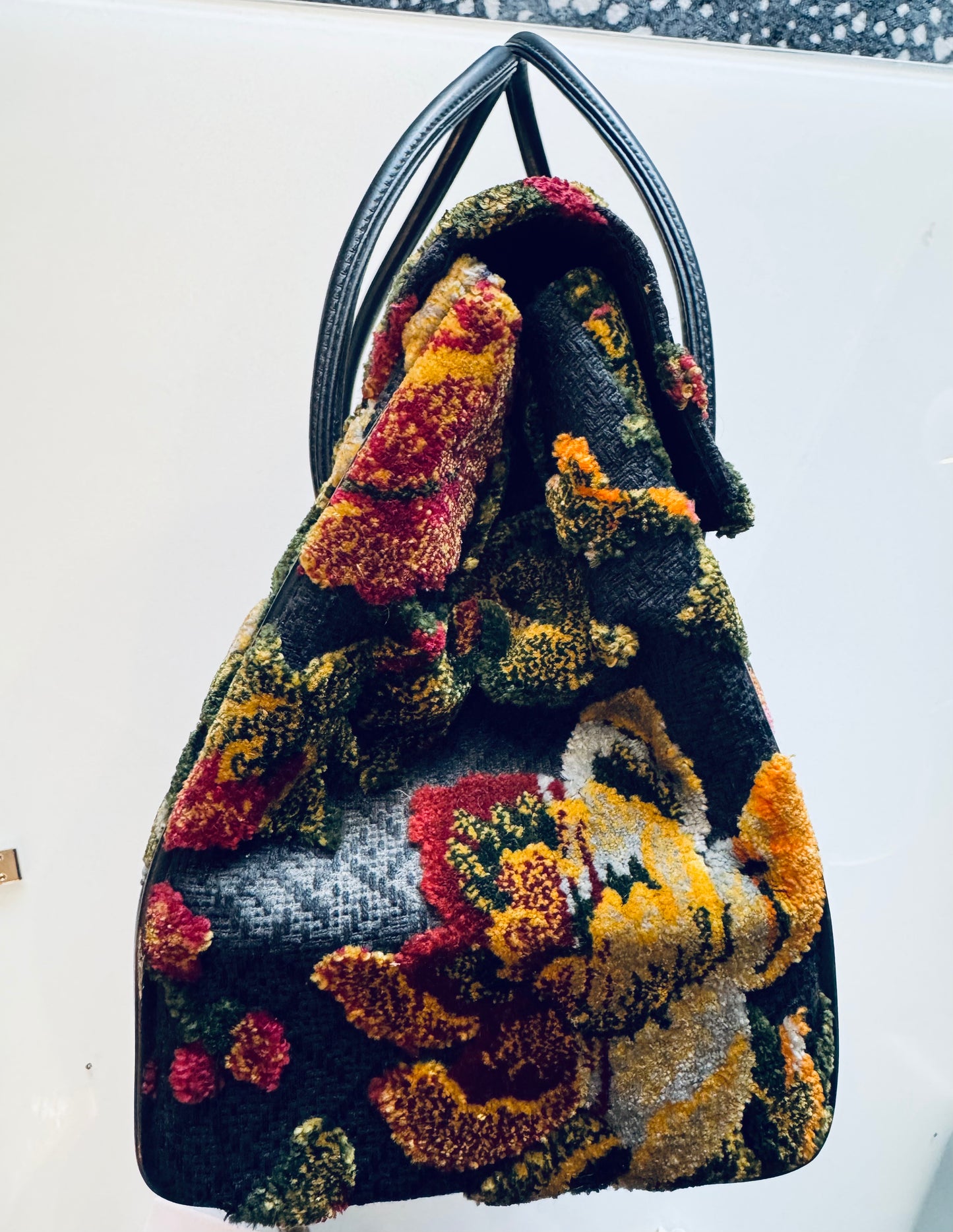 Vintage 1950s carpet bag top handle handbag by Kadin