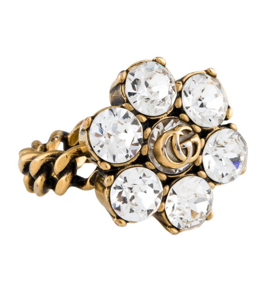 Double GG GUCCI gold tone, and metal ring with crystals