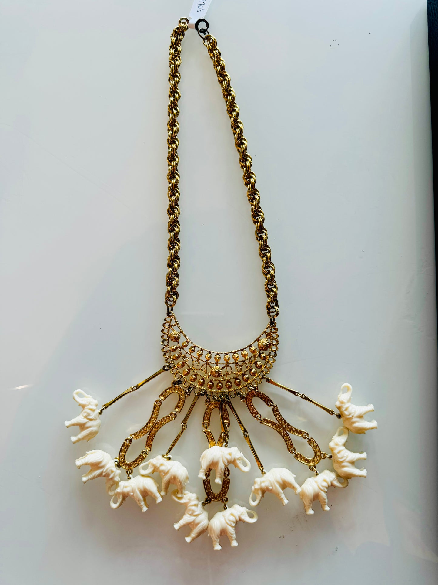 Stunning statement 70s vintage elephant pendant necklace gold tone and ivory colored