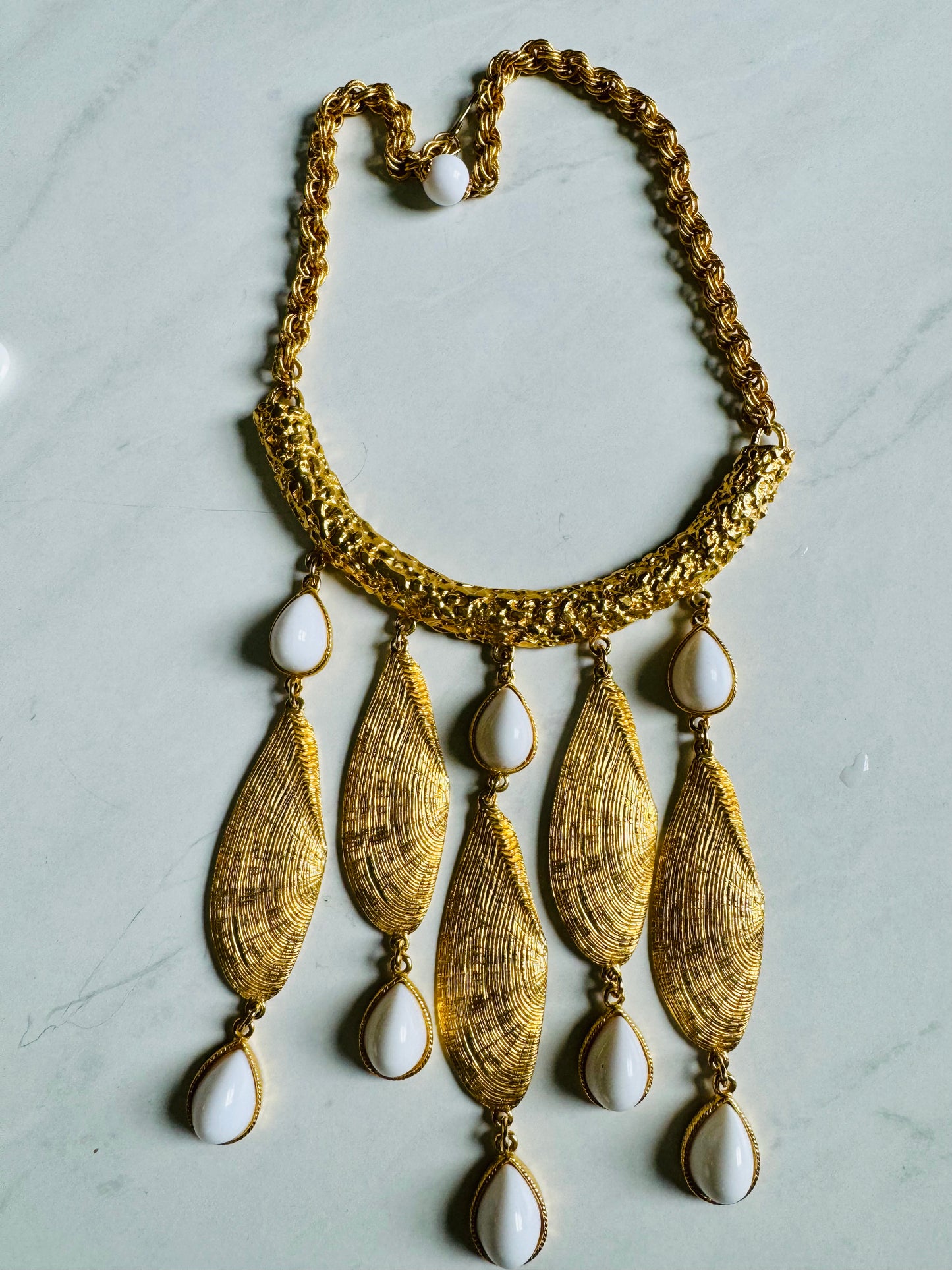 Gorgeous gold tone and white shell necklace