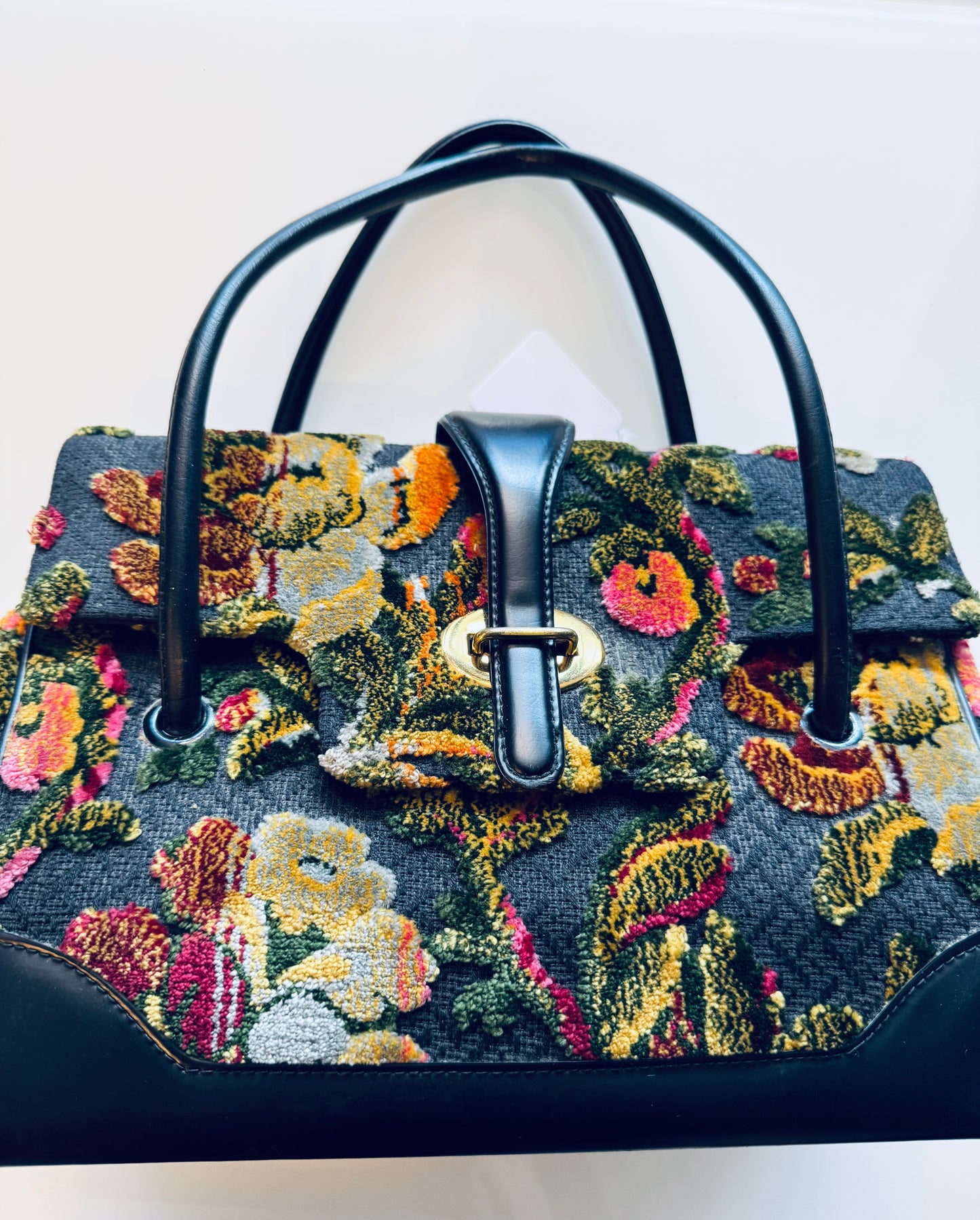 Vintage 1950s carpet bag top handle handbag by Kadin