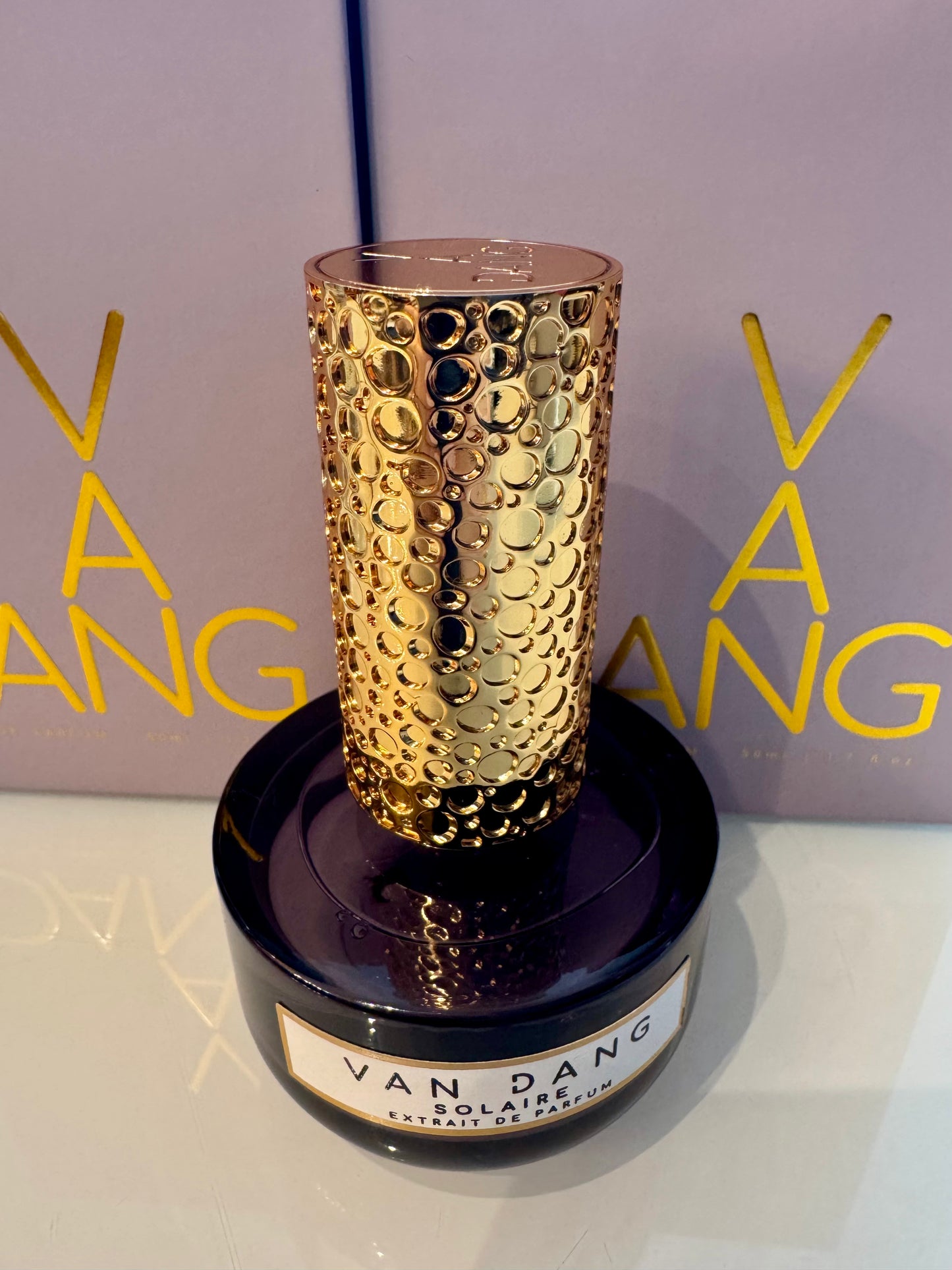 Gorgeous SOLAIRE by Van Dang, VAVRA New York's signature scent is now available in a beautiful extract de Parfum.