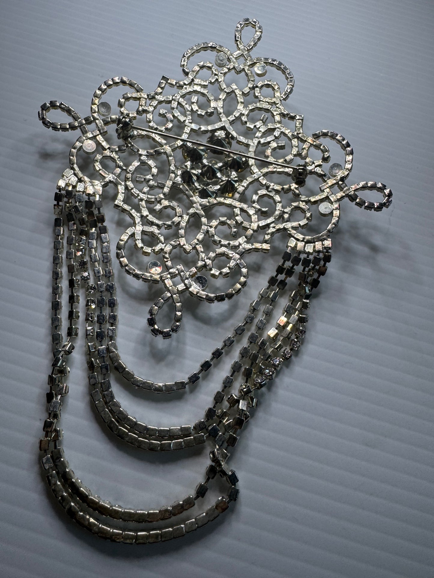 Fabulous oversized vintage rhinestone brooch