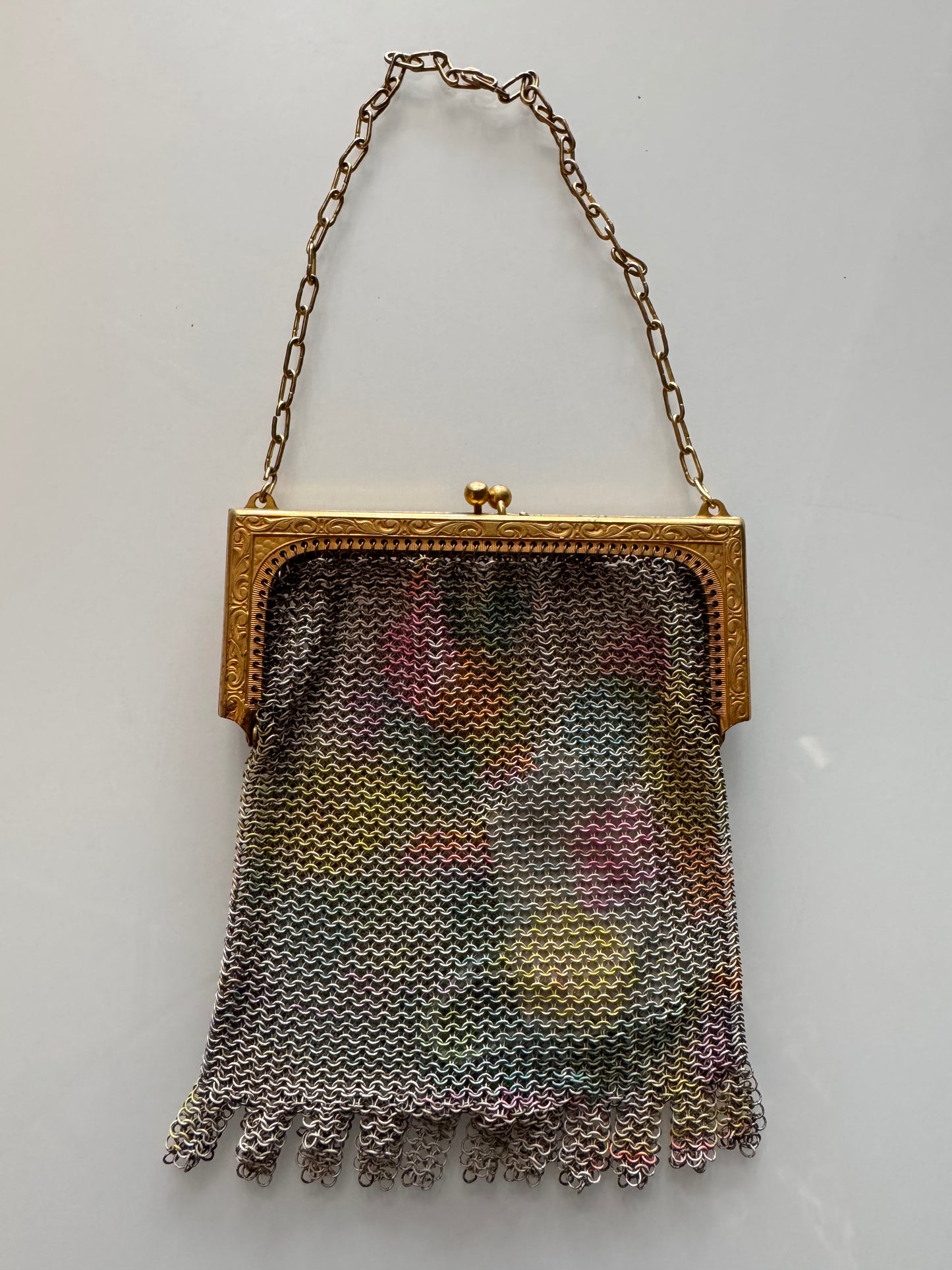 vintage 1920s Whiting and Davis chain metal mini purse with gold hardware and impressionist design
