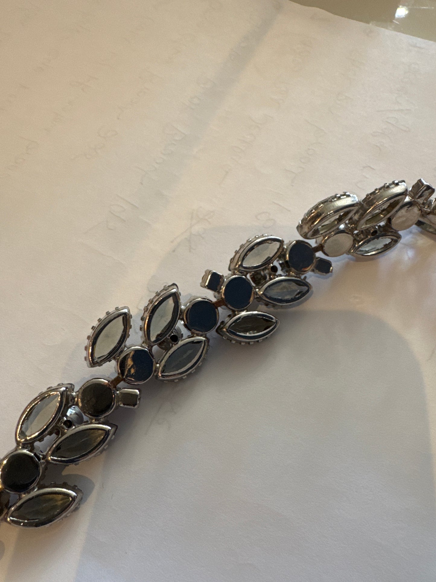 Beautiful vintage Juliana bracelet with gray and Amber rhinestones