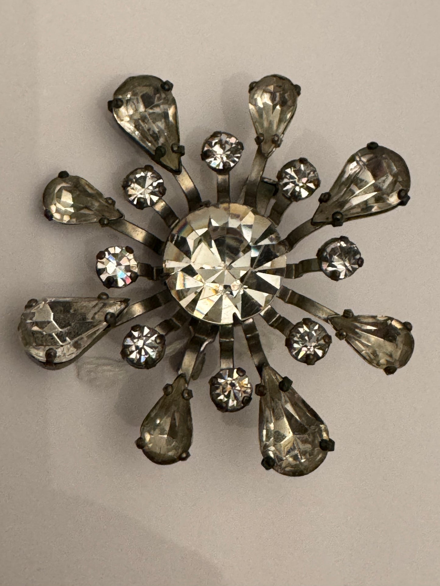 1940s rhinestone snowflake brooch