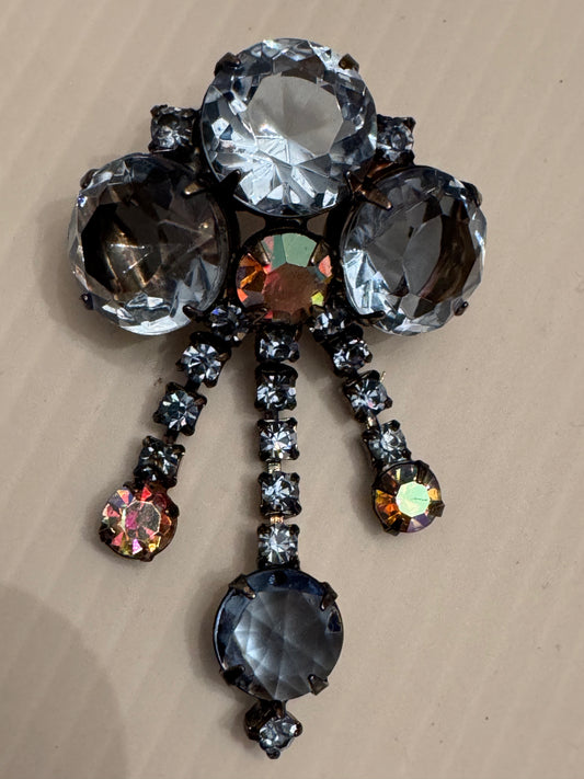 Stunning blue rhinestone and watermelon stone brooch 1940s. France