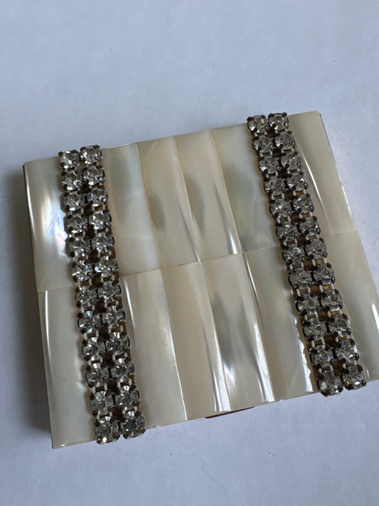 1930s SCHILDKRAUT mother-of-pearl Makeup compact with clear rhinestones