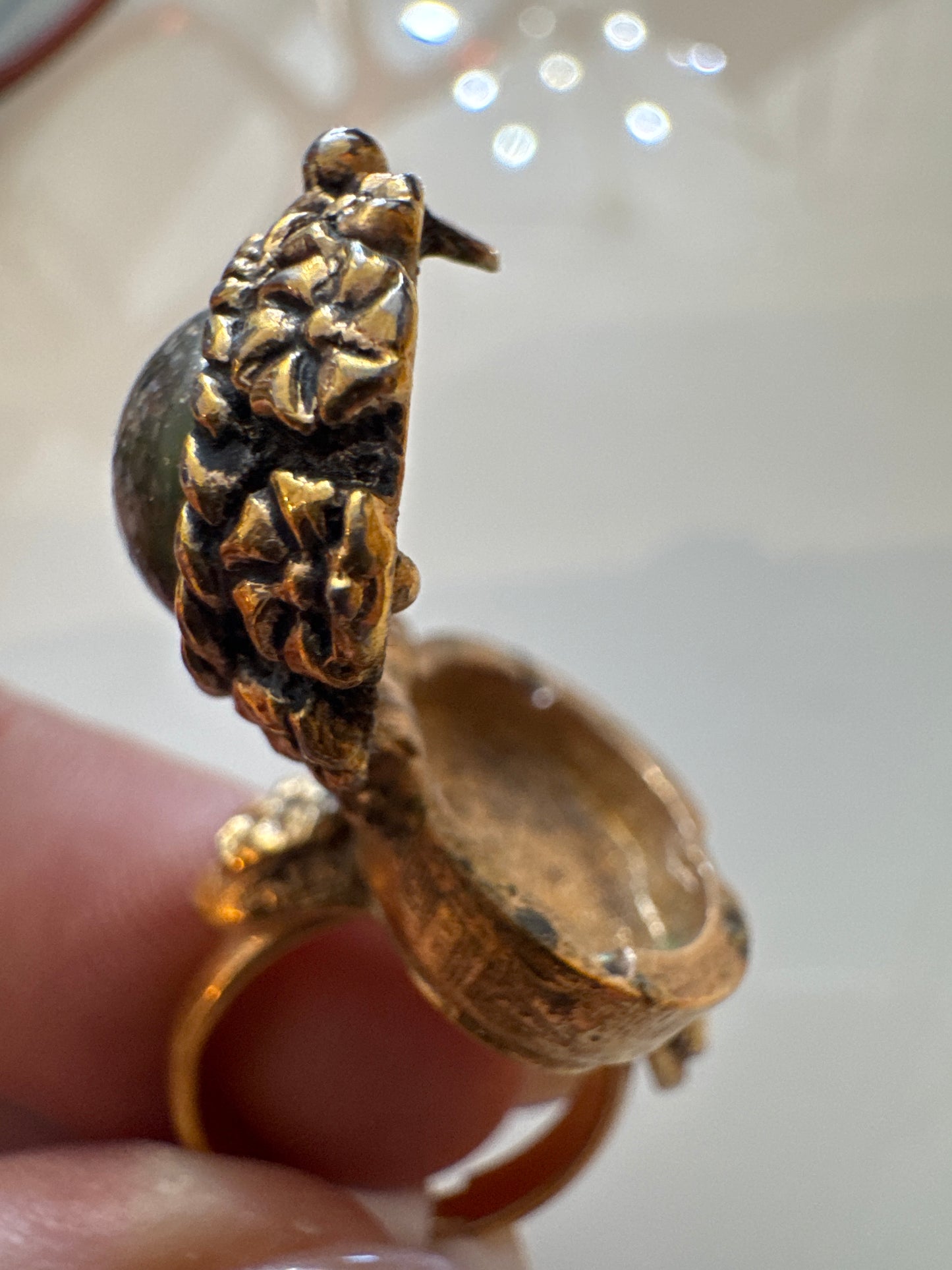 Vintage Sarah Coventry "poison" ring with secret compartment