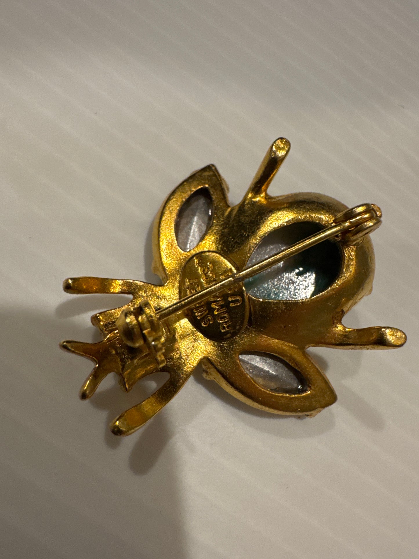 Sweet Romance signed BEE brooch made in USA, turquoise and opal stones