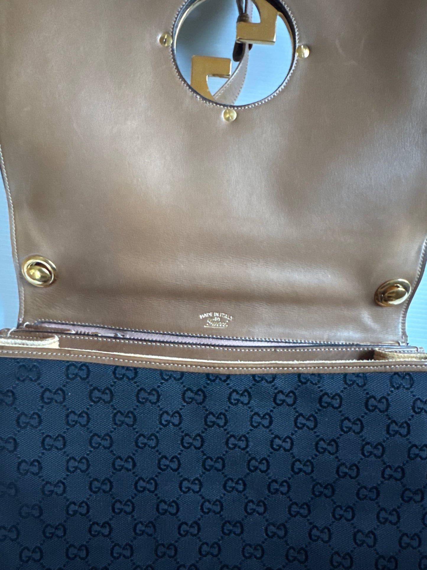 Fabulous vintage GUCCI canvas BLONDIE shoulder bag with tan leather strap and piping