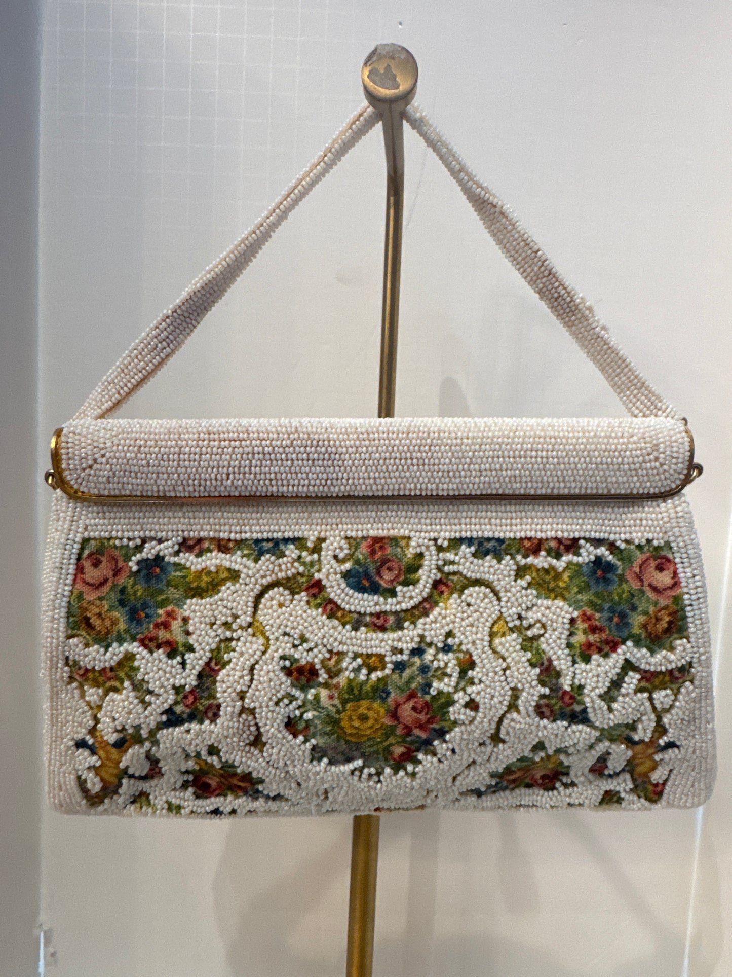 1940s white beaded bag with flowers
