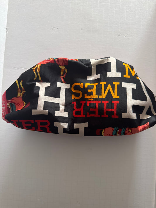 Vintage medium silk scarf reimagined as a clutch bag. Comes with optional crossbody chain