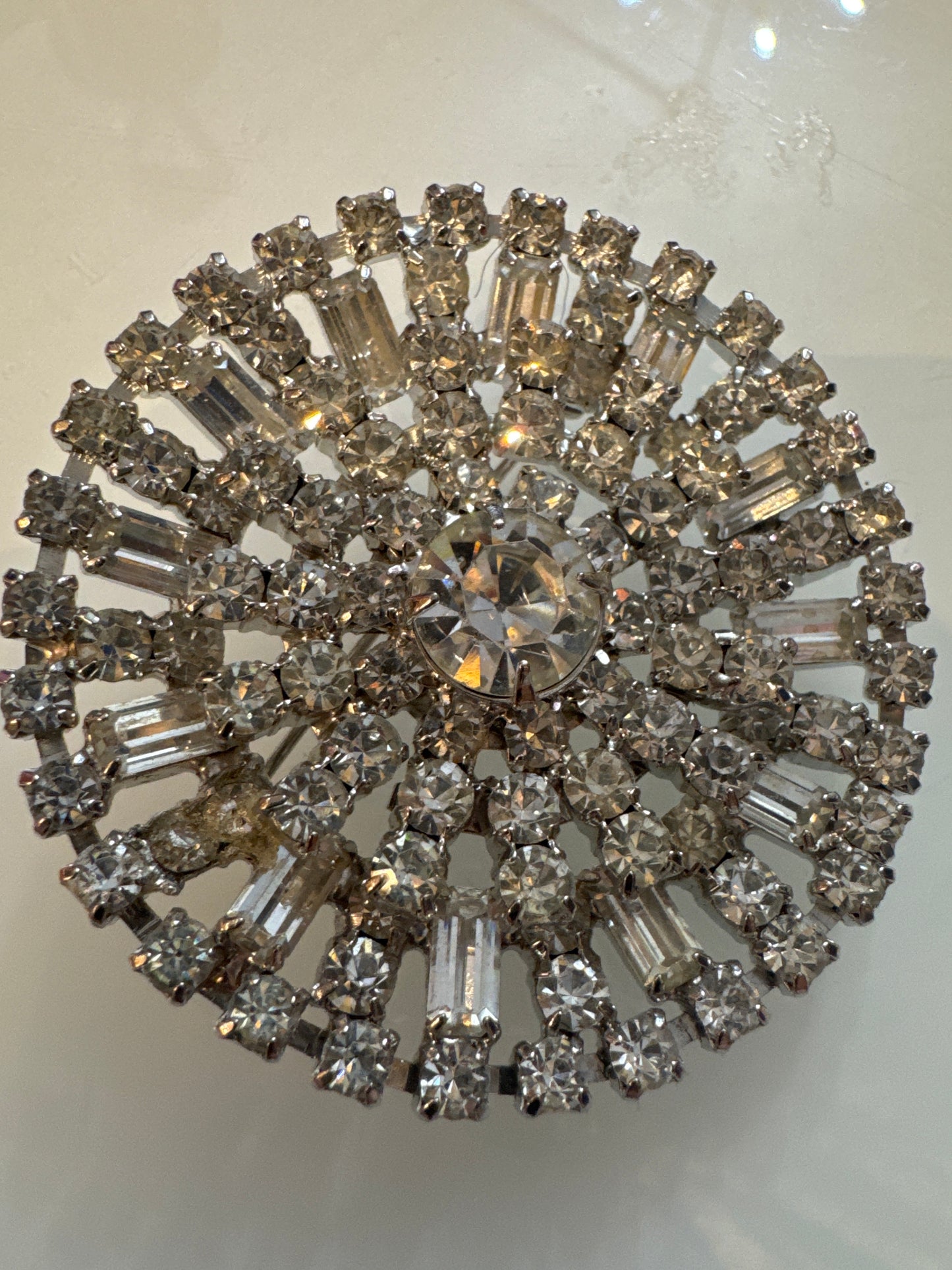 Magnificent 1940s jumbo rhinestone round brooch