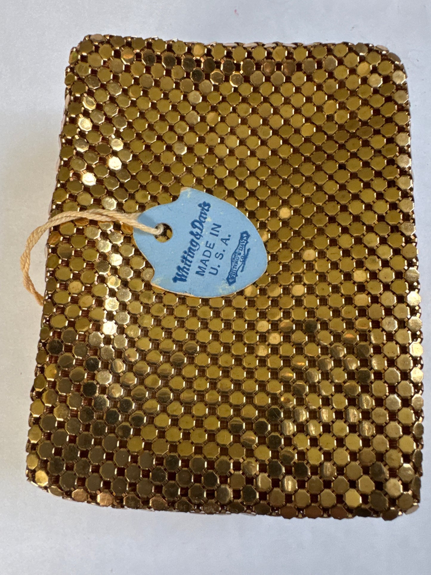 Whiting & Davis Gold Metal Mesh Cigarette
Case Original Box Zippered Tag
