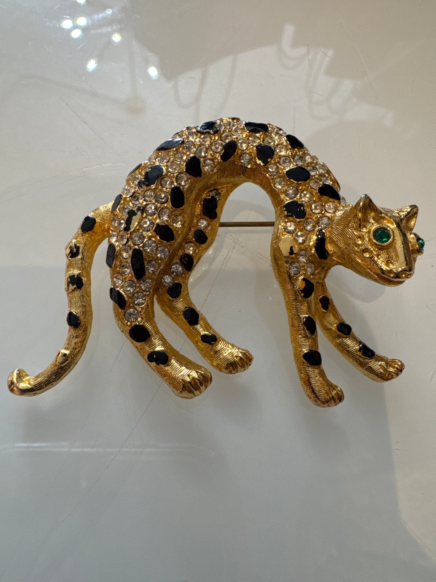 1950s leopard brooch with rhinestones and black enamel