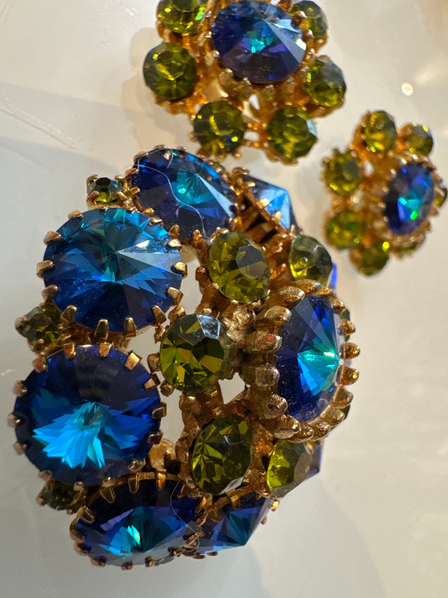 Absolutely gorgeous watermelon stone brooch, and earring set. Blue watermelon, rhinestones and olivine colored stones. NYC