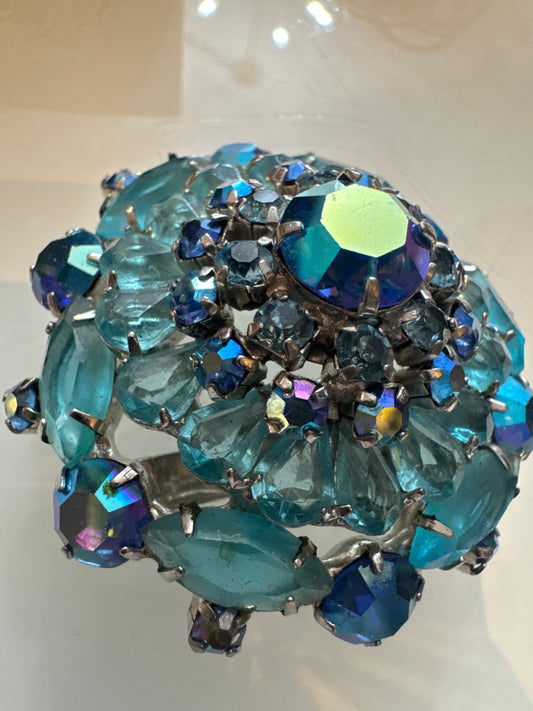 Beautiful aquamarine rhinestone dome brooch