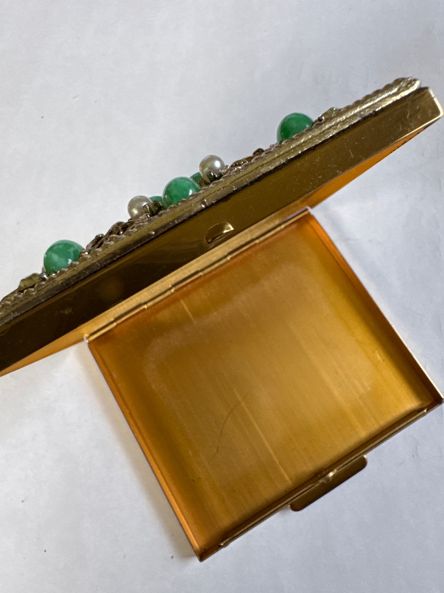vintage 1950s jade cabachon in rhinestone topped case with mirror