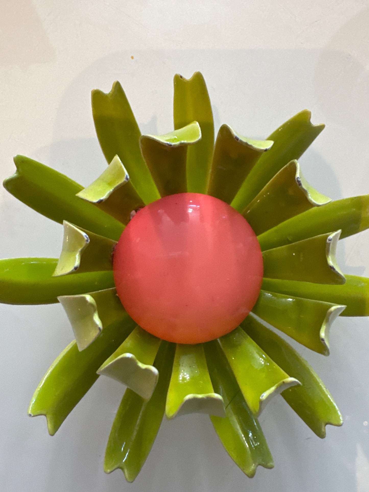 1960s green and pink 3-D flower brooch