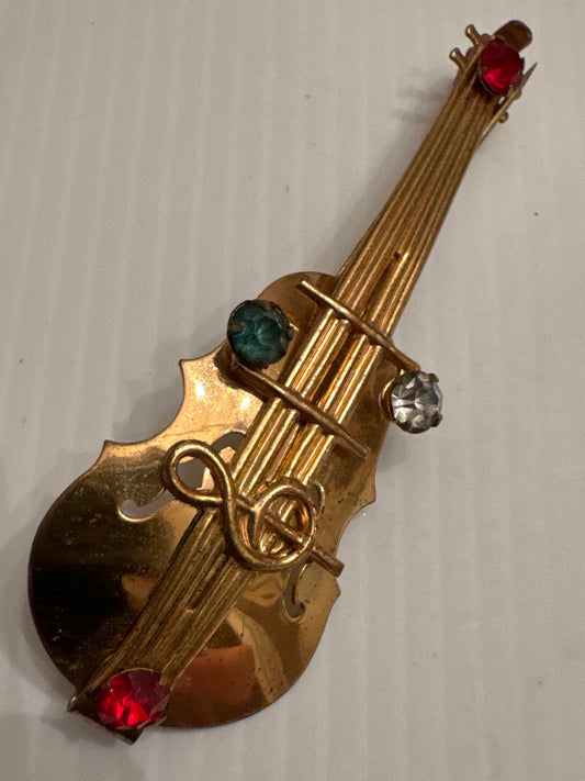 1940s vintage guitar/violin ? brooch in gold tone with rhinestones