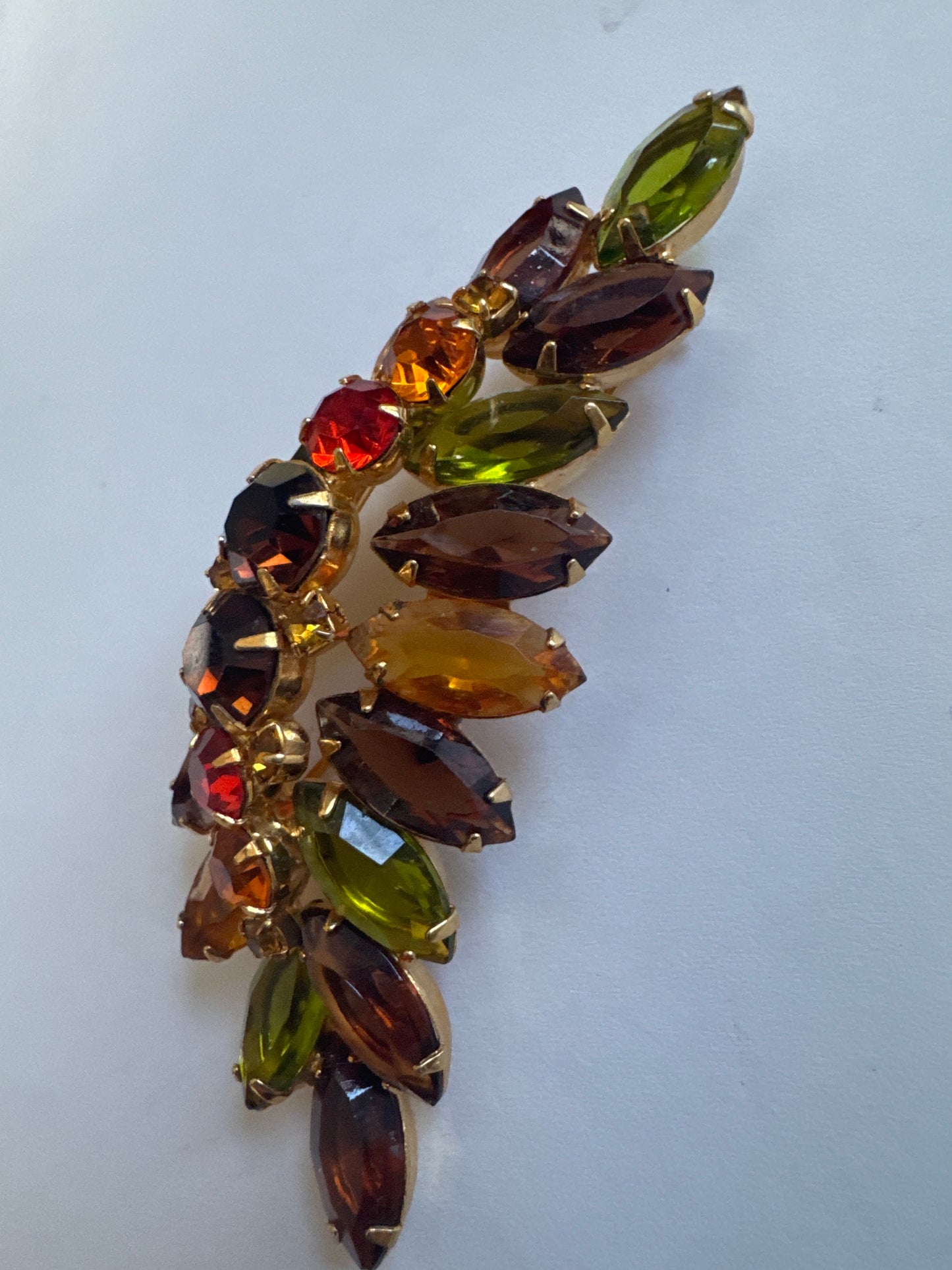 1960s Juliana multilayered autumn colored leaf brooch.
