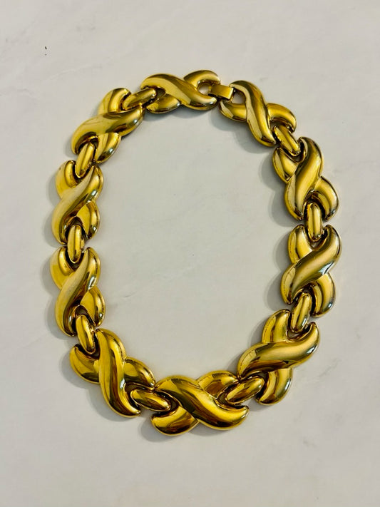 Vintage 1980’s gold tone chunky necklace