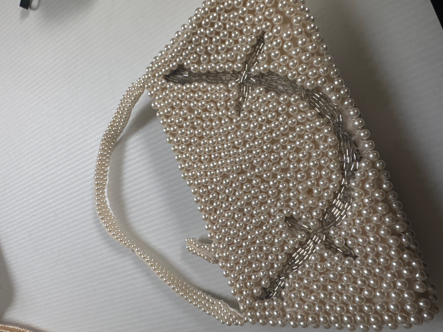 1940s beautiful beaded, pearl and silver bead top handle zipper bag. Never worn.