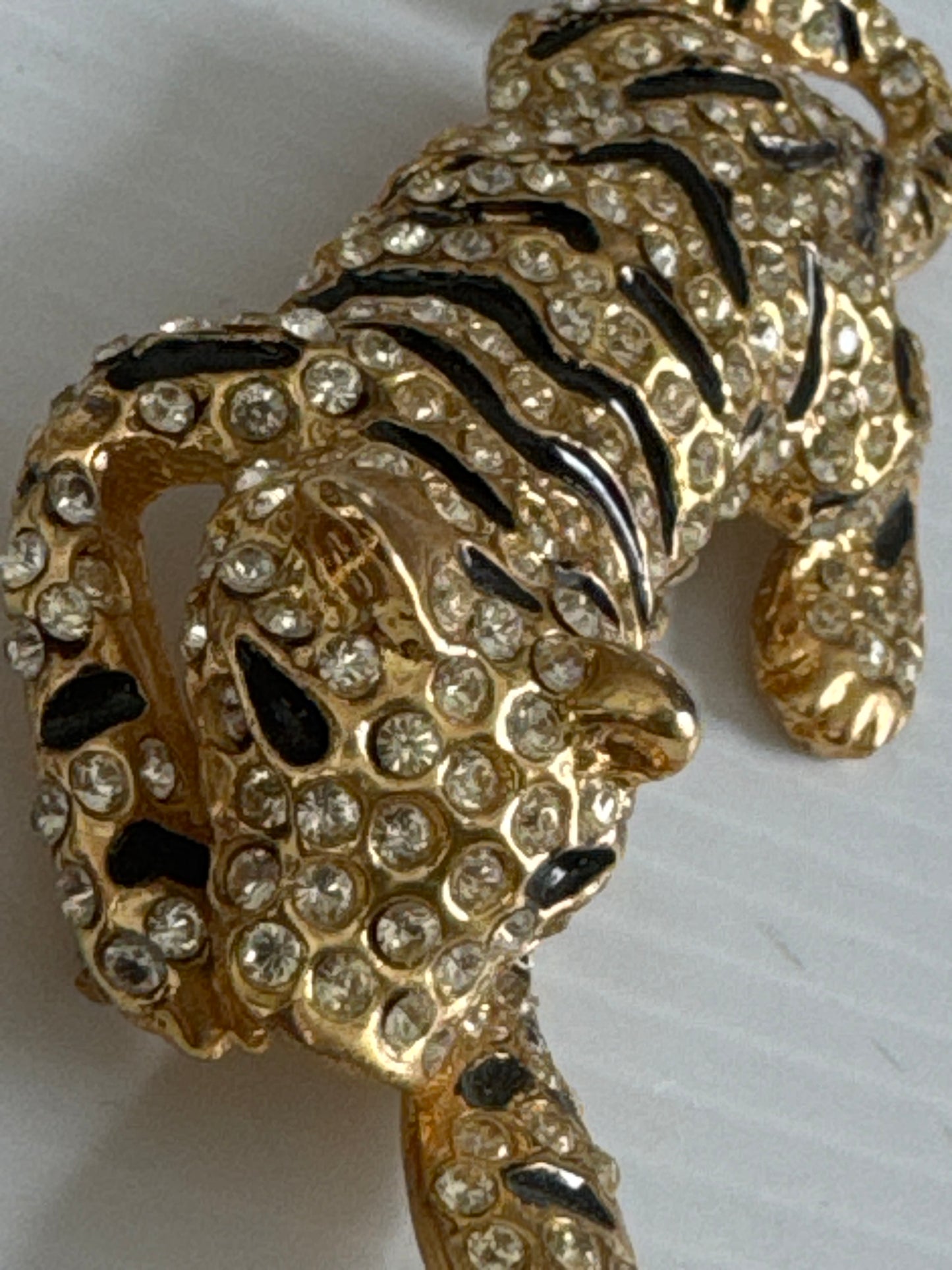 1980s panther brooch with crystal rhinestones and black enamel ￼