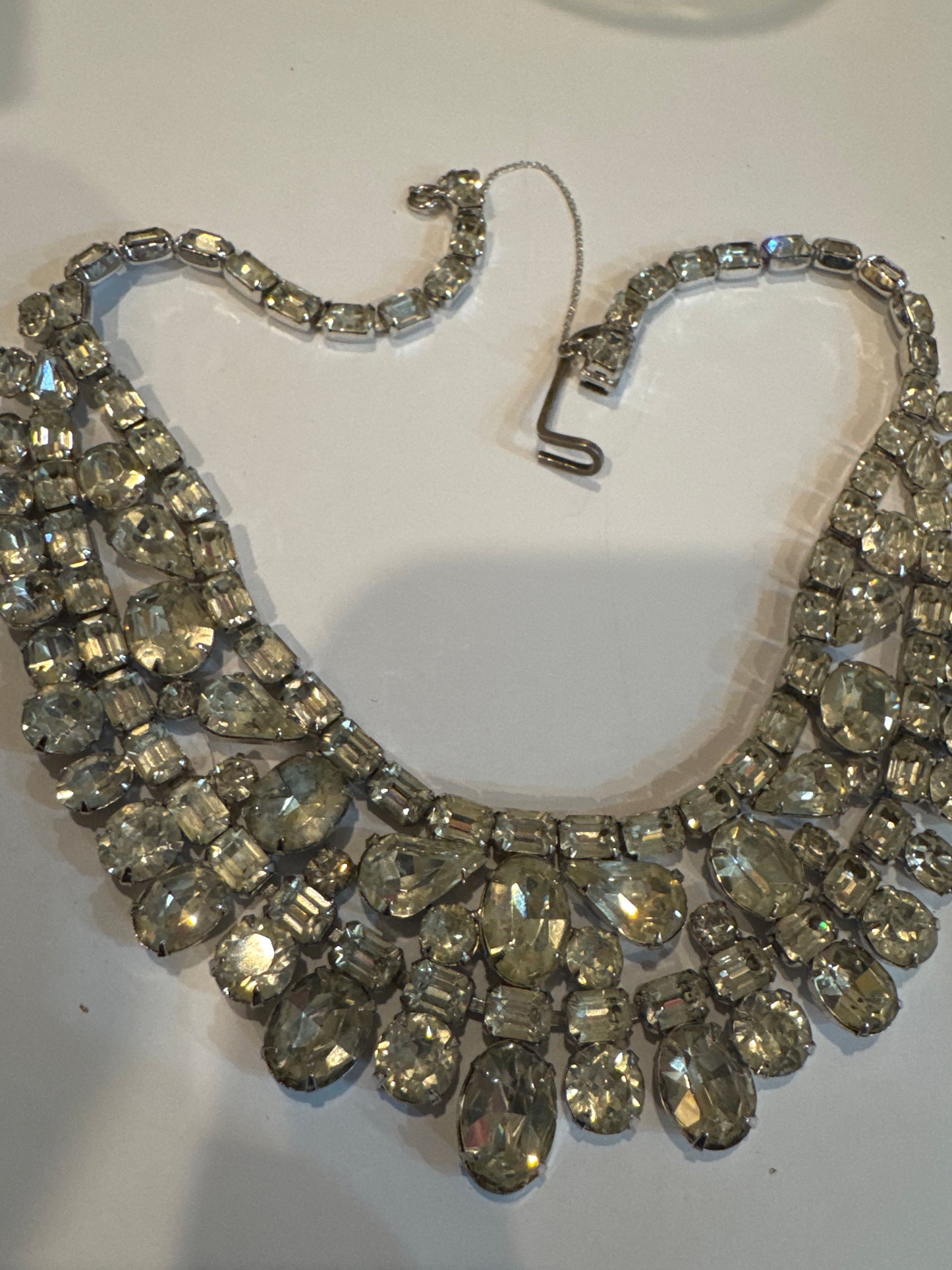 Stunning signed Eisenberg clear rhinestone necklace. Notice the latch and safety.