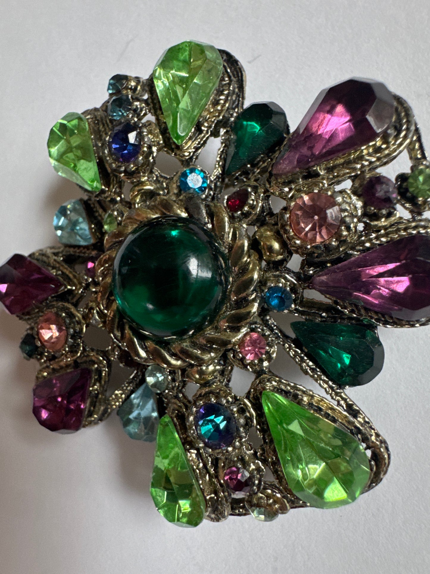Beautiful 1970s maltese cross brooch